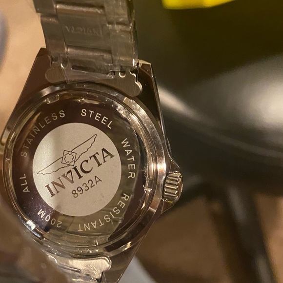 Watch - Picture 2 of 2